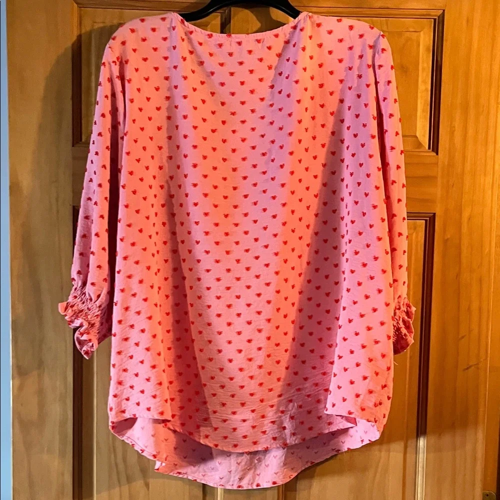 Chic Pink Heart Pattern Blouse - Picture 5 of 5